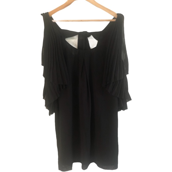 Forever New Tops - Forever New Size 12 Black Blouse Tunic Top Pleated